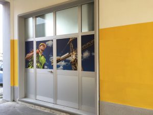 decorazione porta