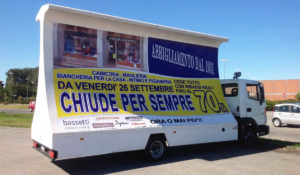 camion vela pubblicità dinamica manifesto 6x3